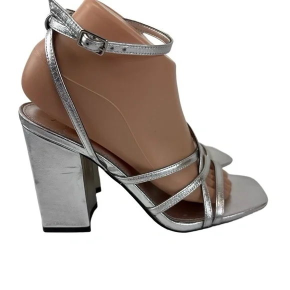 Marc Fisher Edalyn Womens 7.5 Silver Strappy Block Heel Sandals Wedding Metallic - Picture 3 of 9